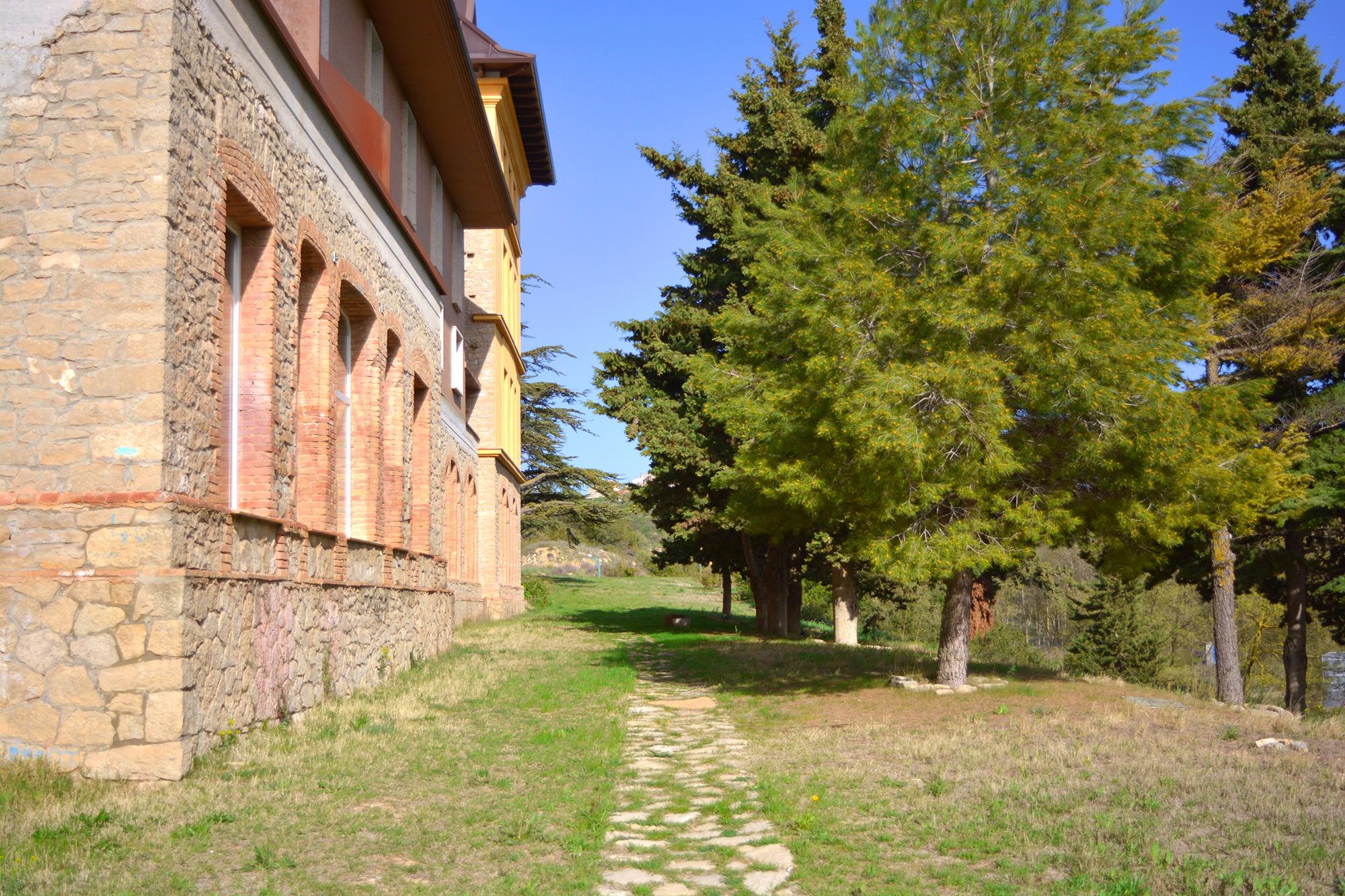 Iberik Rocallaura Balneari Hotel Vallbona De Les Monges Exterior photo